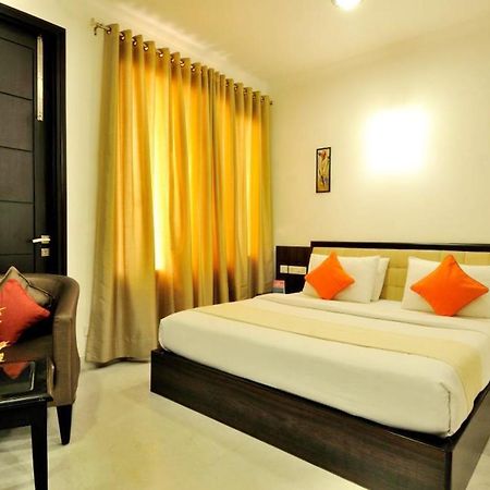 Rr Residency Hotel Delhi  Exterior photo